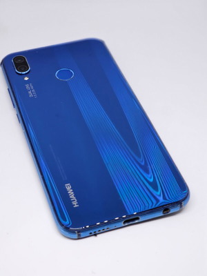 Huawei P20 Lite μεταχειρισμένο για ανταλλακτικά