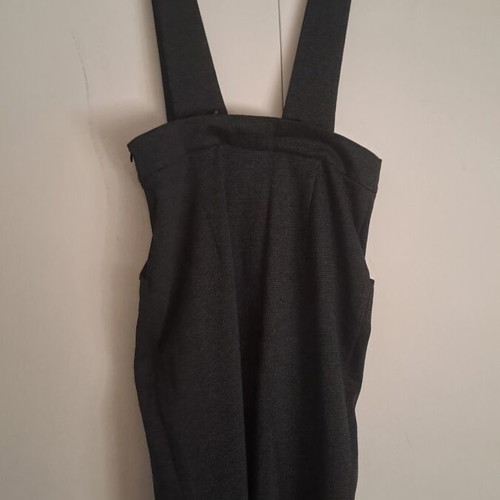 Skirt salopette Toi&Moi like new, black and gray, sizes M-L