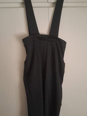 Skirt salopette Toi&Moi like new, black and gray, sizes M-L
