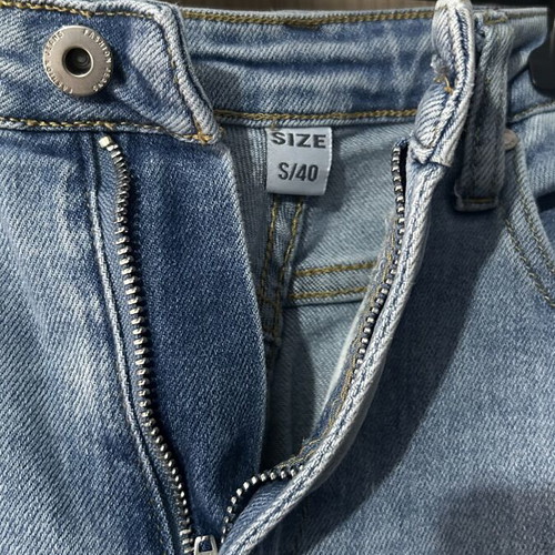 Blue straight jeans size small used