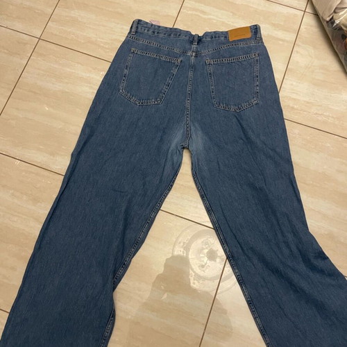 Baggy jeans Bershka used, straight fit with pleats, size XL