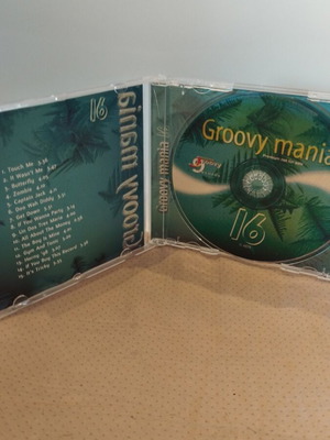 GROOVY MANIA 16 CD ELECTRONIC