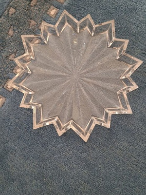 Serving platter like new