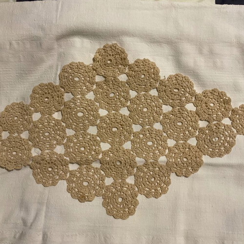 Vintage 80s handmade knitted doily new, 45x25 cm diamond shape