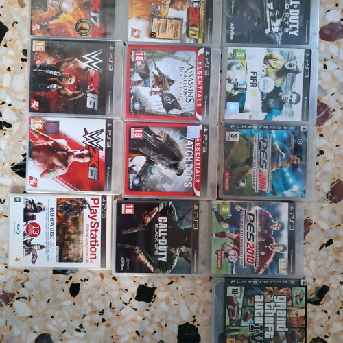 PlayStation 3 games like new with cases