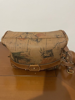 Vintage Guy Laroche leather shoulder bag like new, brown