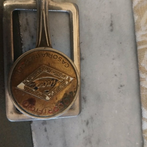 Silver old money clip like new
