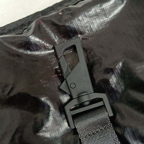Rains backpack like new, black