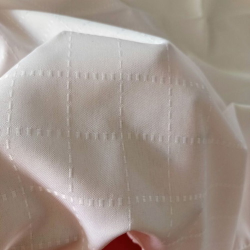 White tablecloth used, 180x143 cm with lace trim
