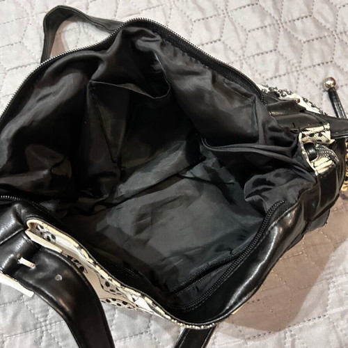 Women's shoulder bag cream-black with floral embroidery like new
