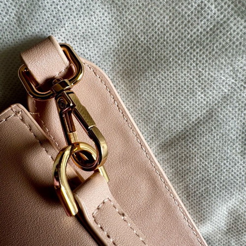 Michael Kors shoulder tote new, nude pink and beige