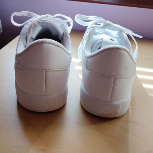 Adidas leather sneakers size 40 like new, white