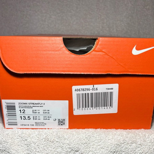 Nike ZoomX Streakfly 2 athletic shoes new, white and grey, size 46