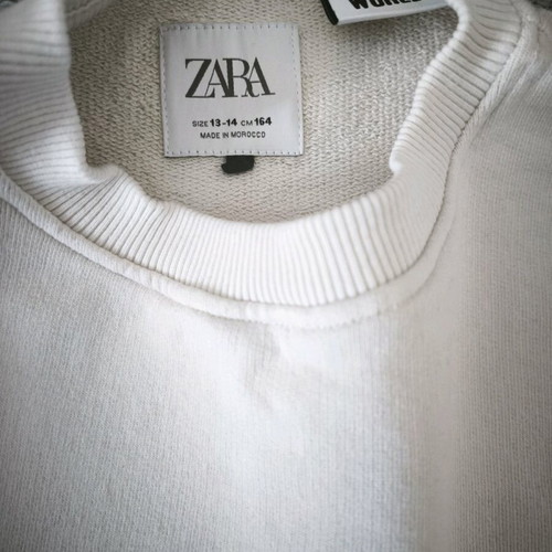 Zara Smiley World sweater size 164cm like new