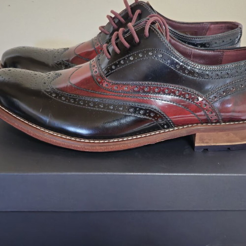 Ted Baker Krelly men's shoes like new, burgundy and black leather, size 43