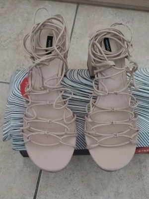 Mango lace up sandals size 39 beige like new, 7 cm heel