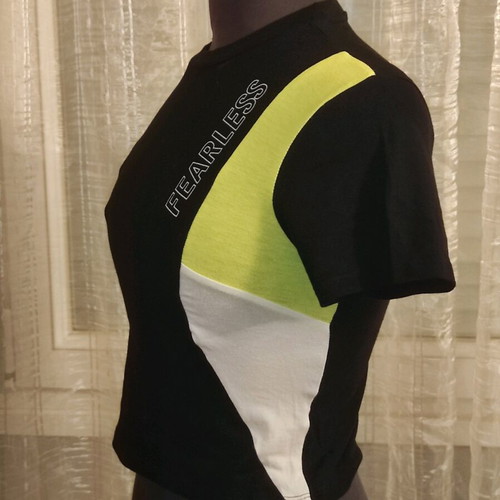 Jennyfer Fearless sports crop top like new, black with neon details