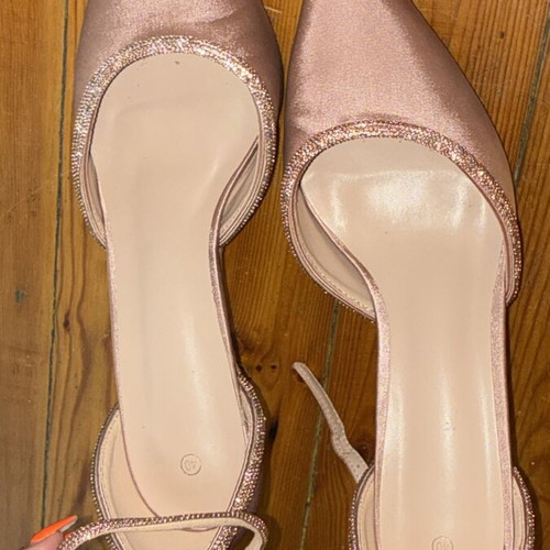 Pink pumps with rhinestones, size 40