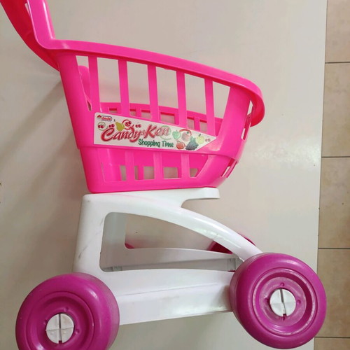 Dede children's play shopping cart like new, super market toy