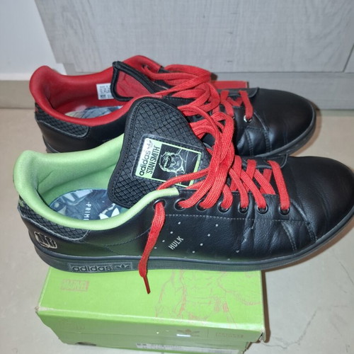 Adidas Stan Smith Marvel παπούτσια, νούμερο 45