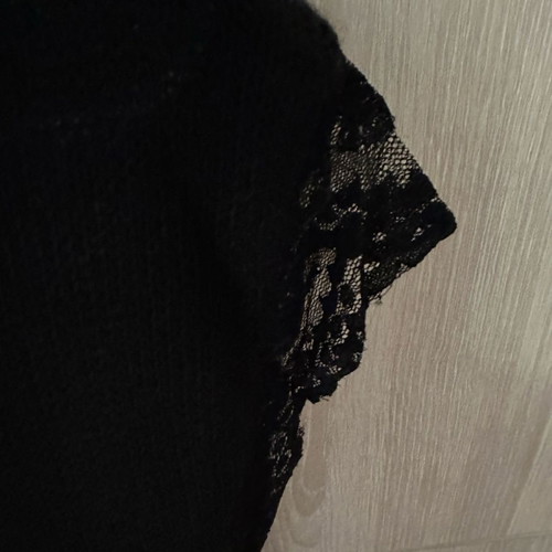 Zara knit top used, small, black with pattern