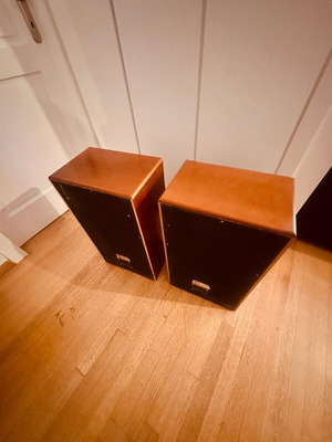 NEC 2 TMX Model S330 3 way speakers used