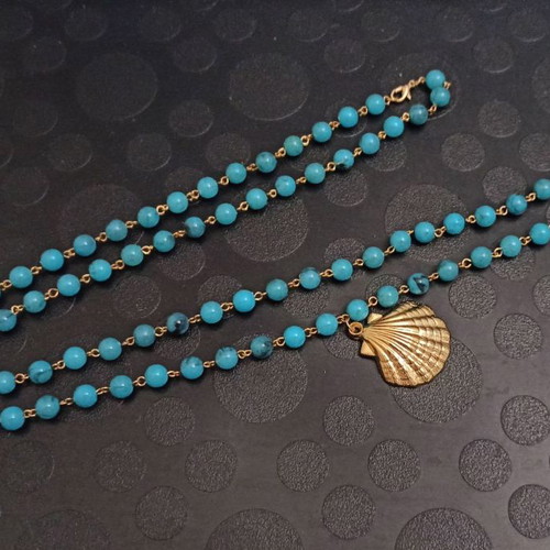 Long summer pendant necklace with blue beads, shell and coral