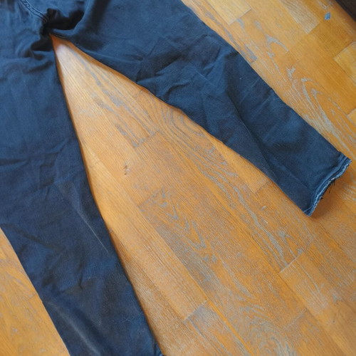 Abercrombie & Fitch black washed jeans used, stain on front, size S