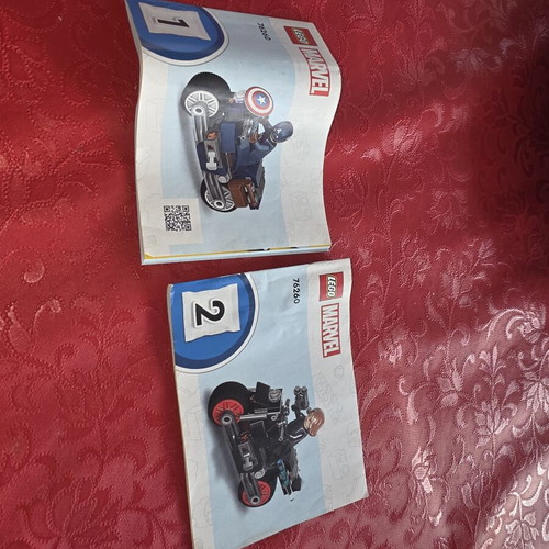 LEGO Marvel Super Heroes Age of Ultron Black Widow & Captain America Motorcycles set