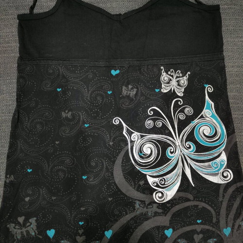 Long tunic t-shirt like new, black, size L