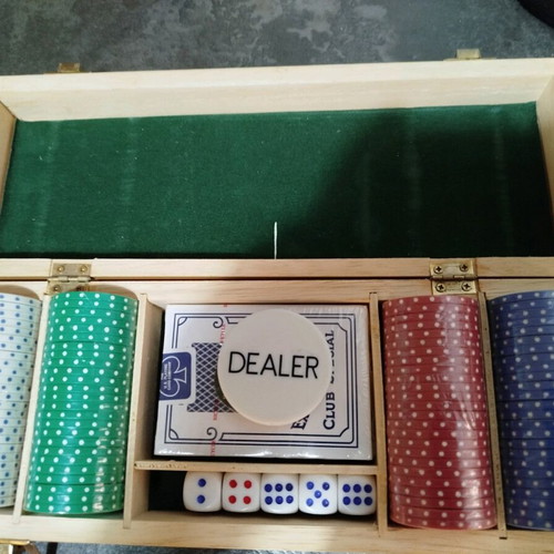 Poker chip set with deck, dice, and dealer in wooden box like new