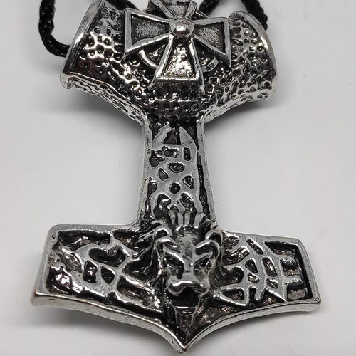 Mjolnir Thor's Hammer Pendant with Scandinavian Motifs and Lion, like new