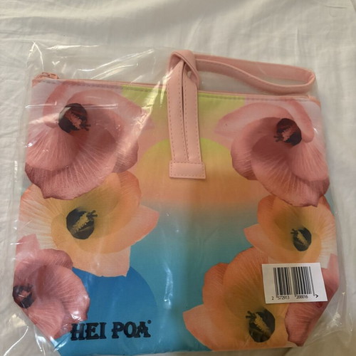 Hei Poa pouch new for vacation
