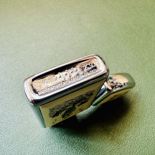 Zippo Slim Scrimshaw Ship lighter, 1999