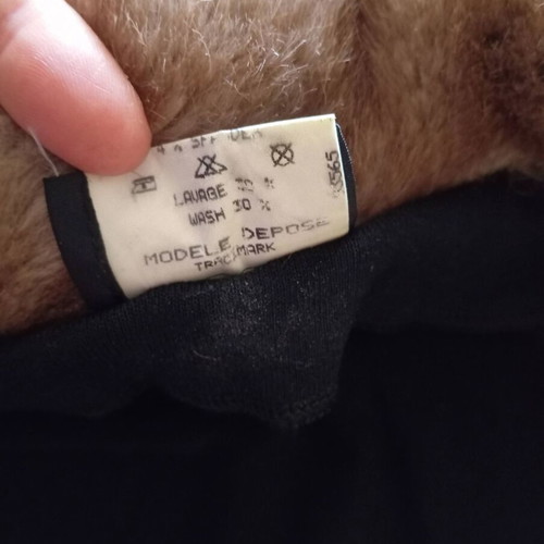 Vintage Morgan de Toi cardigan with fur collar, like new