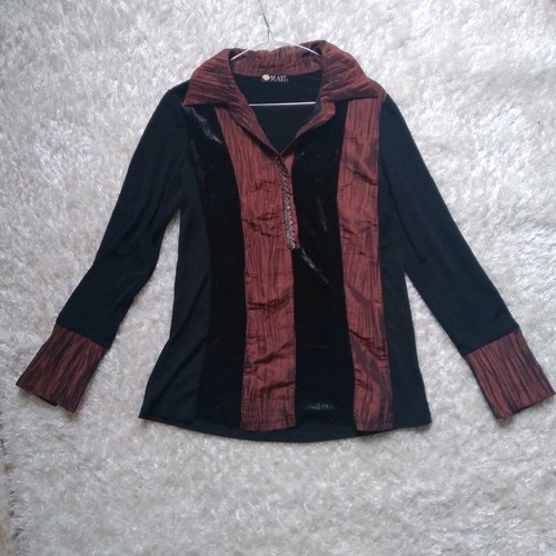 Mati women's shirt with elastic fit, size M, like new, black-brown