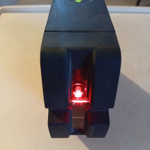 Hilti PML 32R laser level with red beam, lock function, glasses and case