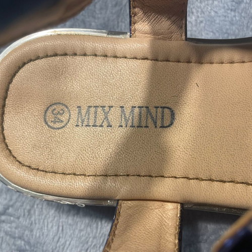 Mix Mind kids sandals size 34