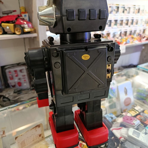 Saturn the Giant Robot Kamco used vintage toy