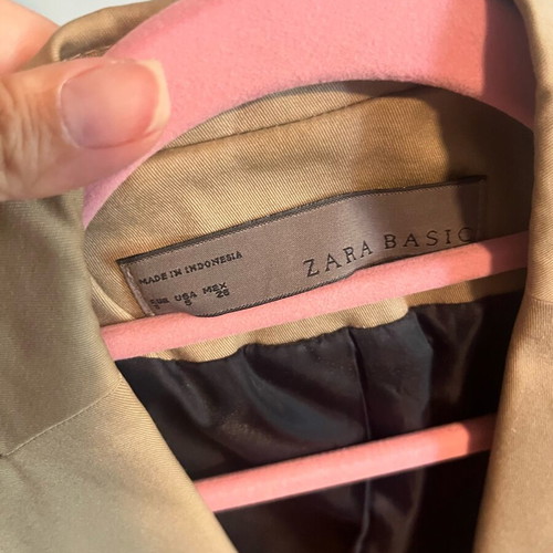 Beige Zara jacket used, size Small