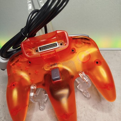 Controller for Nintendo 64 new, transparent orange