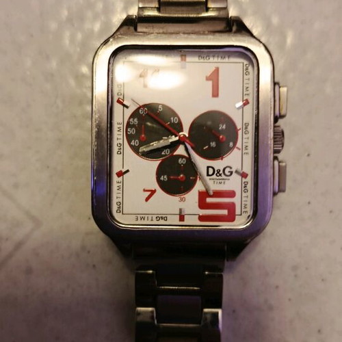 Dolce & Gabbana wristwatch like new, needs battery