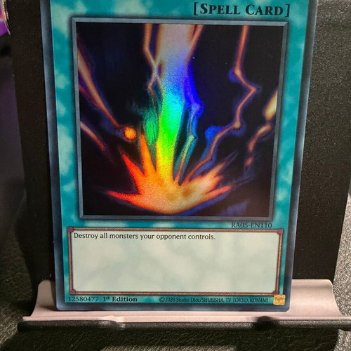 Raigeki V.4 Ultra Rare Yu-Gi-Oh! card like new