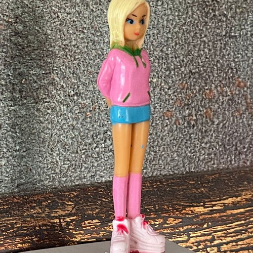 Anime Style Mini Figure 6.5cm new, Casual with Pink Hoodie