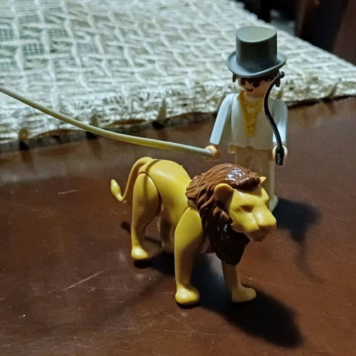 Playmobil lion tamer like new