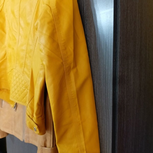 Forget Me Not Fashion women's yellow faux leather jacket new, size M