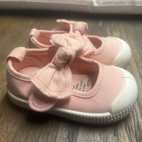 H&M baby shoes and white ballerinas like new, pack