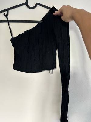 Shein one-shoulder top black like new, size XS