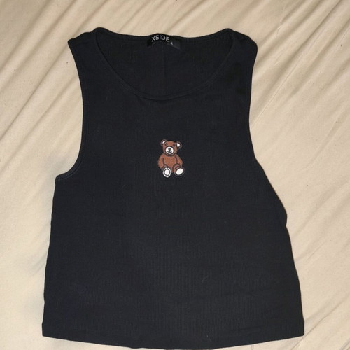 Crop ribbed top like new, black with teddy bear embroidery, size L