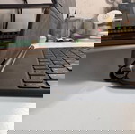  Apple Magic Keyboard (11’’)